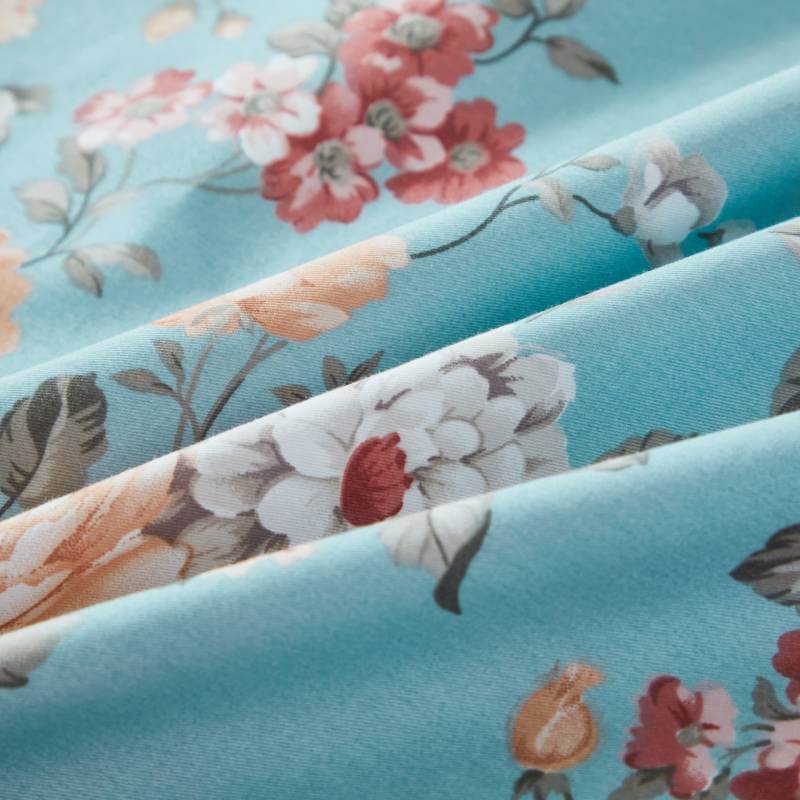 This FADFAY bedding sheet set uses 400 thread count.