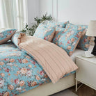 This FADFAY duvet cover set is clean and fresh overall.