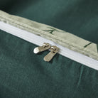 The zipper design makes FADFAY duvet covers more convenient to use.