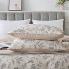 These two pillows are using FADFAY pillowcases.