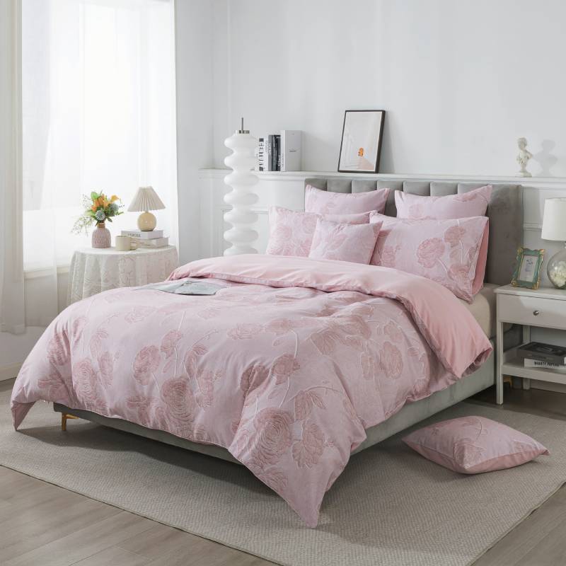 This FADFAY duvet cover set is clean and fresh overall.