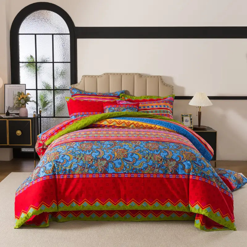 This bedroom features a FADFAY three-piece Duvet Cover Set.