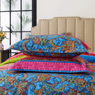 These two pillows are using FADFAY pillowcases.