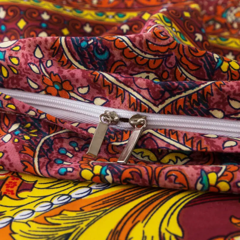 The zipper design makes FADFAY duvet covers more convenient to use.